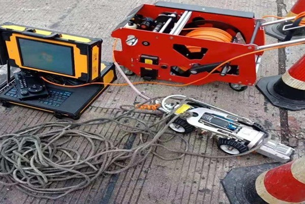 洮南CCTV管道检测机器人